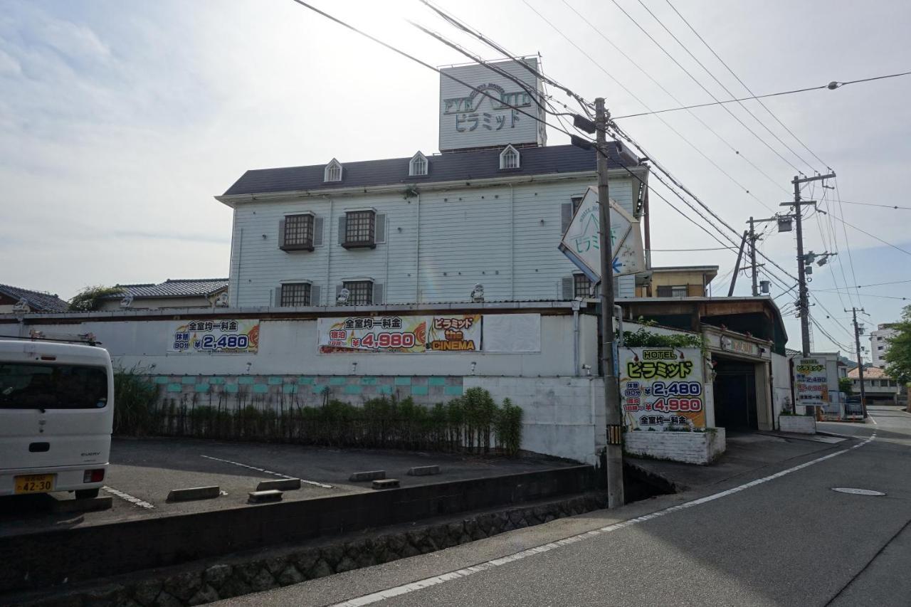 Hotel Pyramid (Adults Only) Himeji Bagian luar foto
