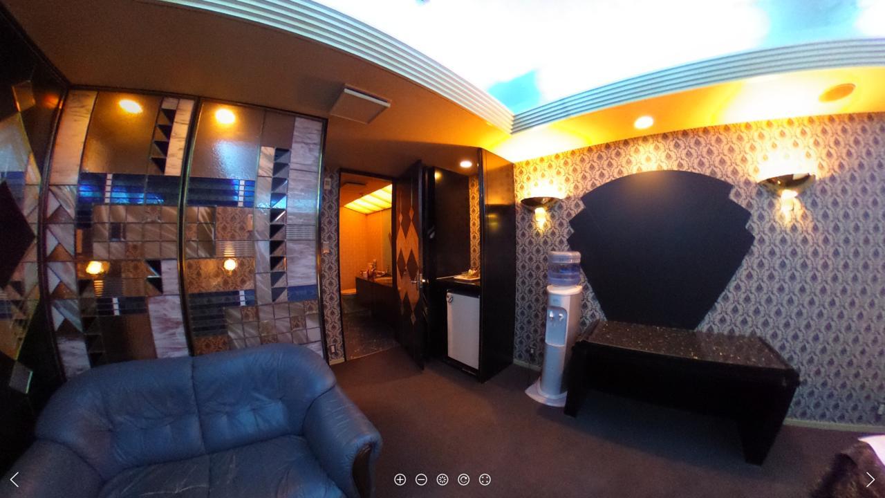 Hotel Pyramid (Adults Only) Himeji Bagian luar foto